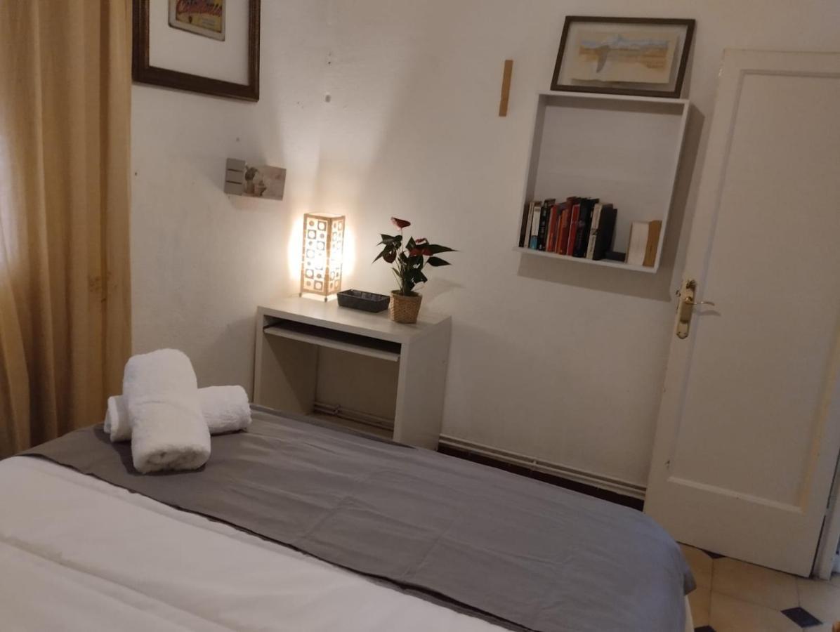 Gaudi 51 Appartement Barcelona Buitenkant foto